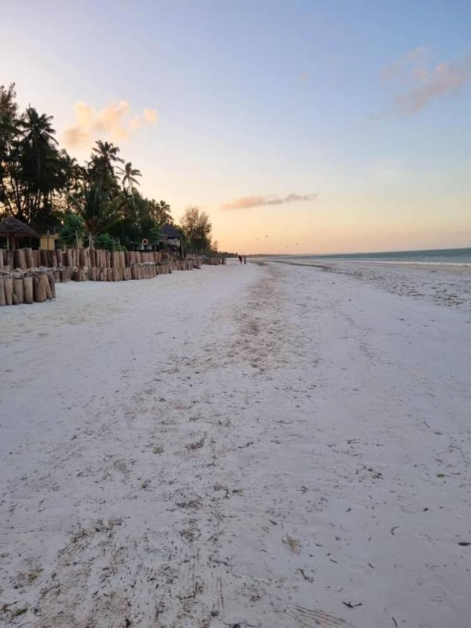 La Playa Paradise Resort