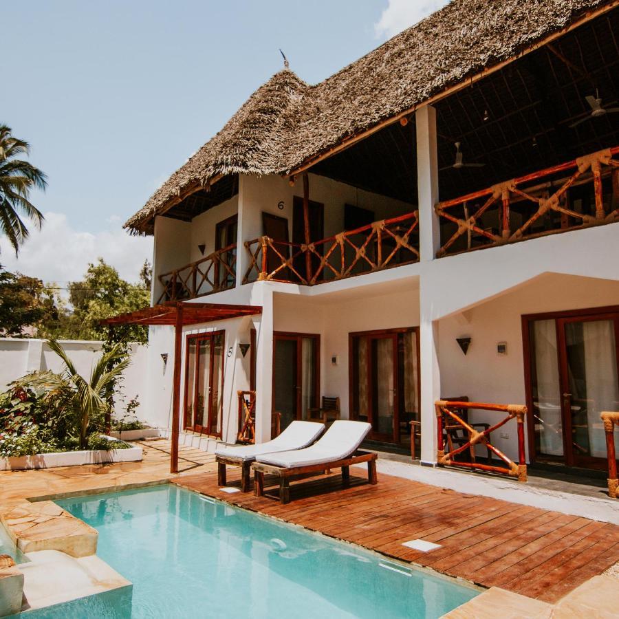La Playa Paradise Resort